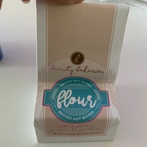 Beauty bakerie Setting powder